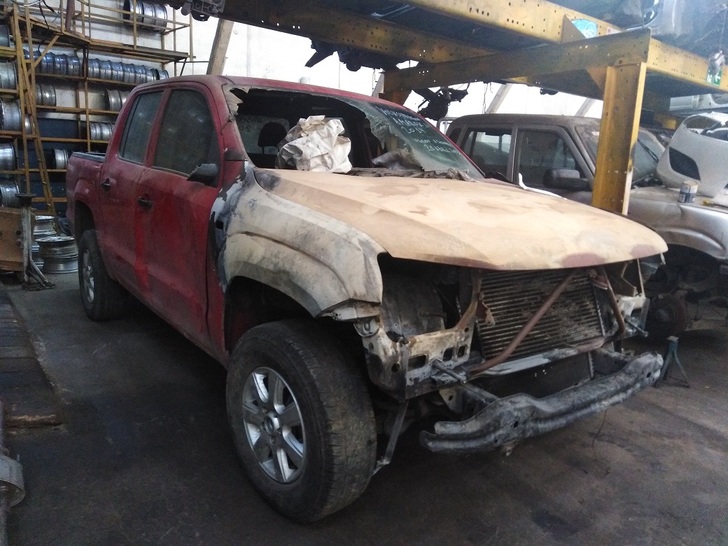  Volkswagen AMAROK 2011 